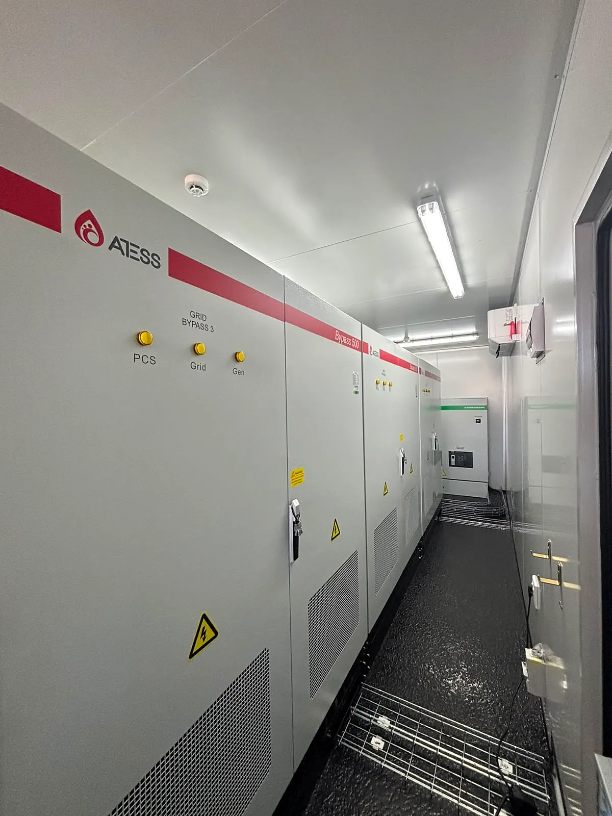 Power conversion and bypass cabinets inside an In4Solar containerised battery system